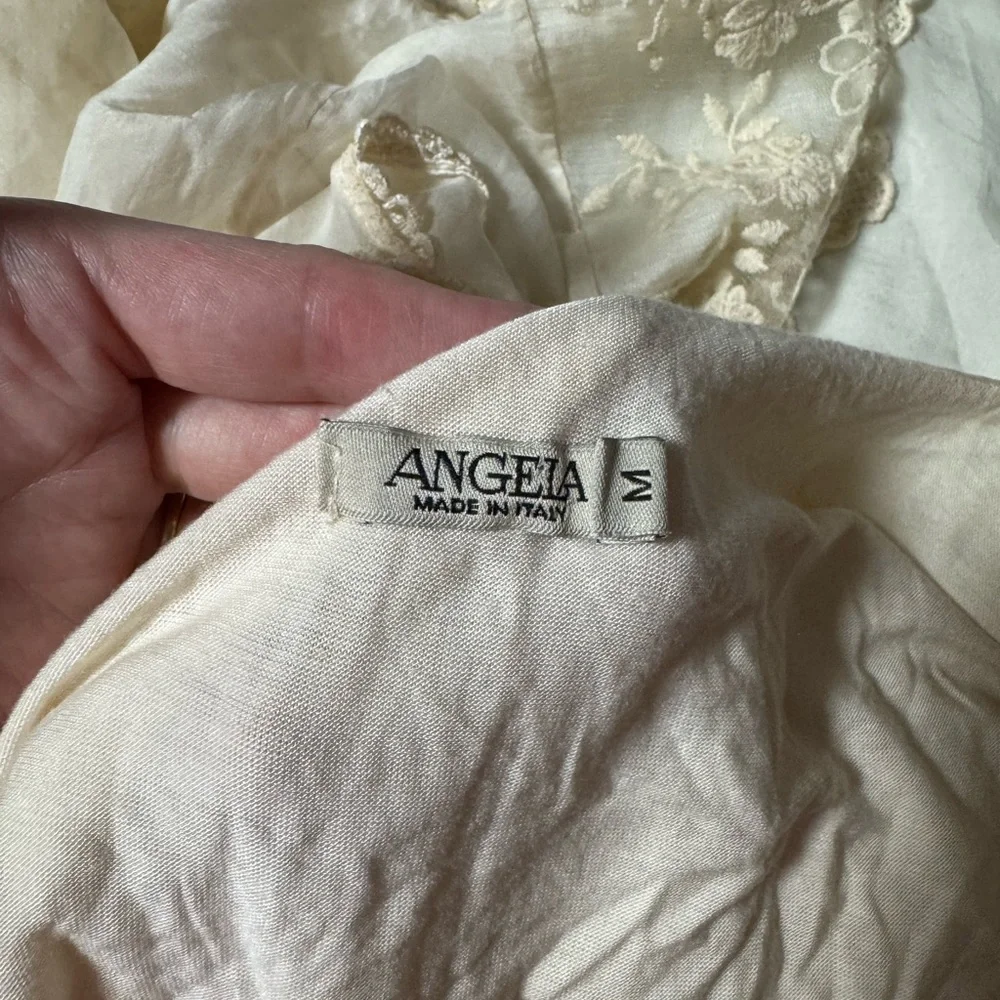 Angel Cream Ruffled Tank Top - Picture 6 of 7